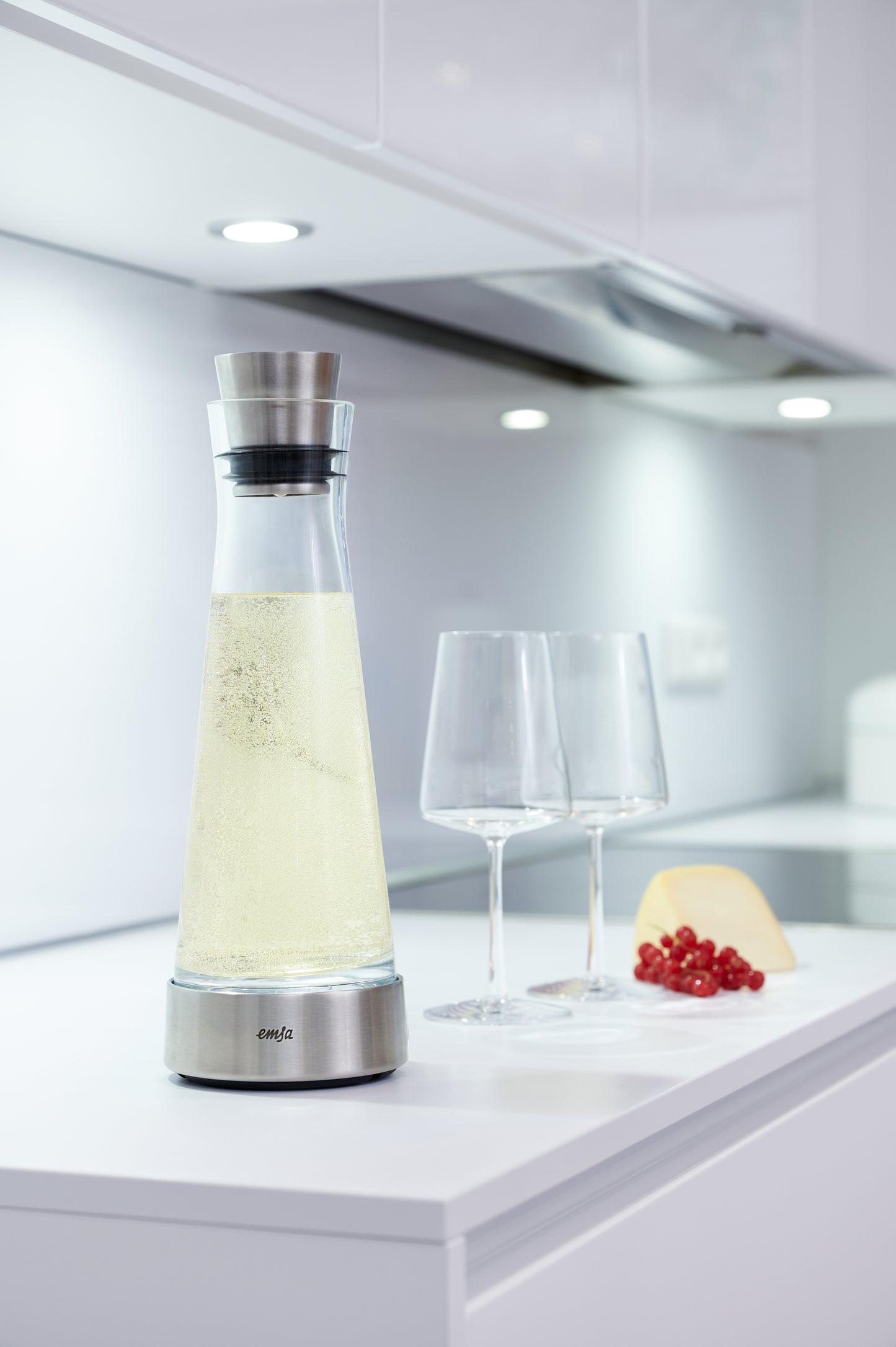Flow Slim Karaffe 1,0Liter mit Kühlelement