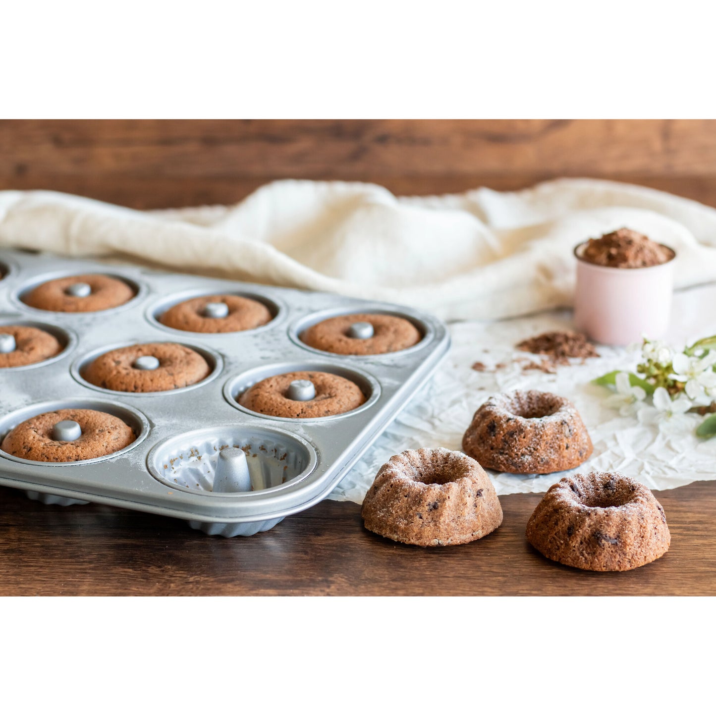 we love baking - Gugelhupf mini 12er