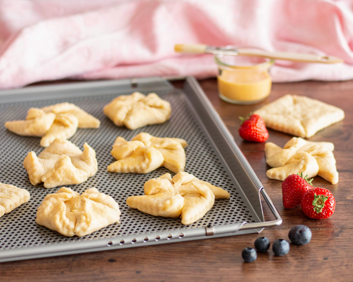 we love baking - Herdbackblech