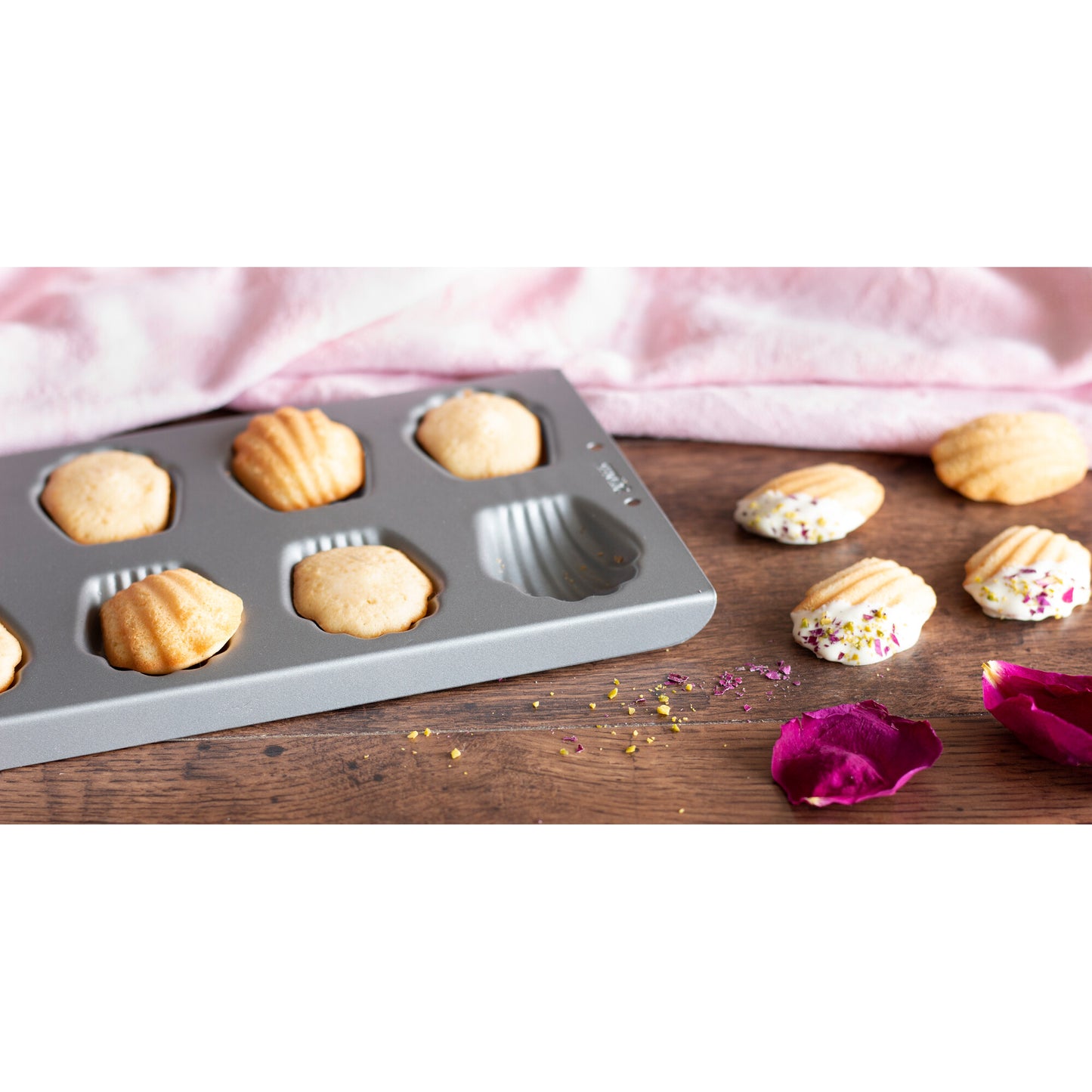 we love baking - Bärentatzen/ Madeleins